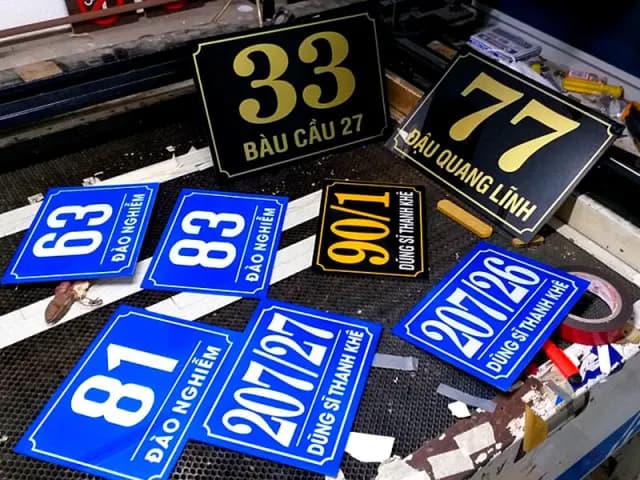 Bảng số nhà Mica